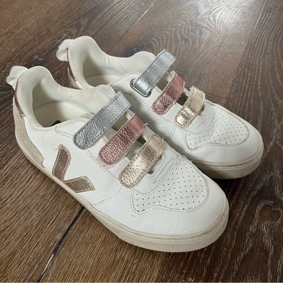 Veja Other - Veja Kids Velcro White and Metallic Shoes